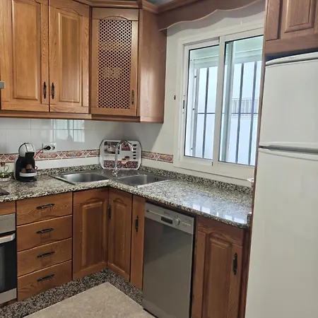Apartmán Villamartin, Tranquilo Y Con Parking Conil De La Frontera