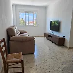 Villamartín, Tranquilo Y Con Parking *